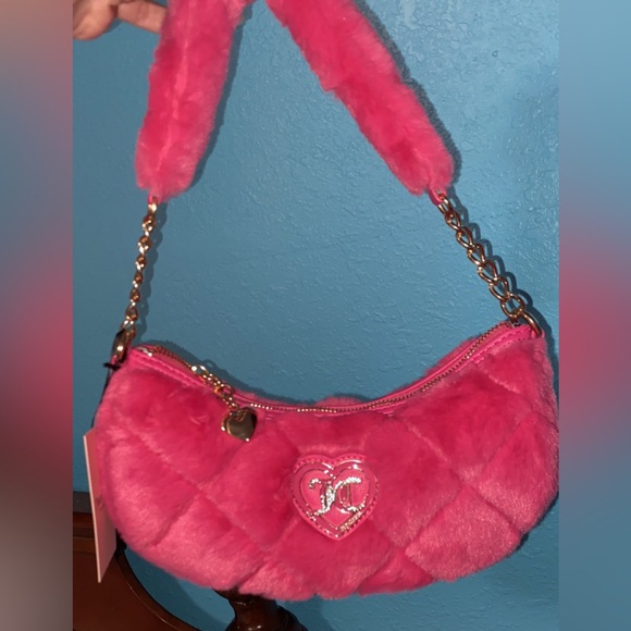 Hot Pink  Lets Get Cozy Juicy Couture shoulder bag - Picture 1 of 2